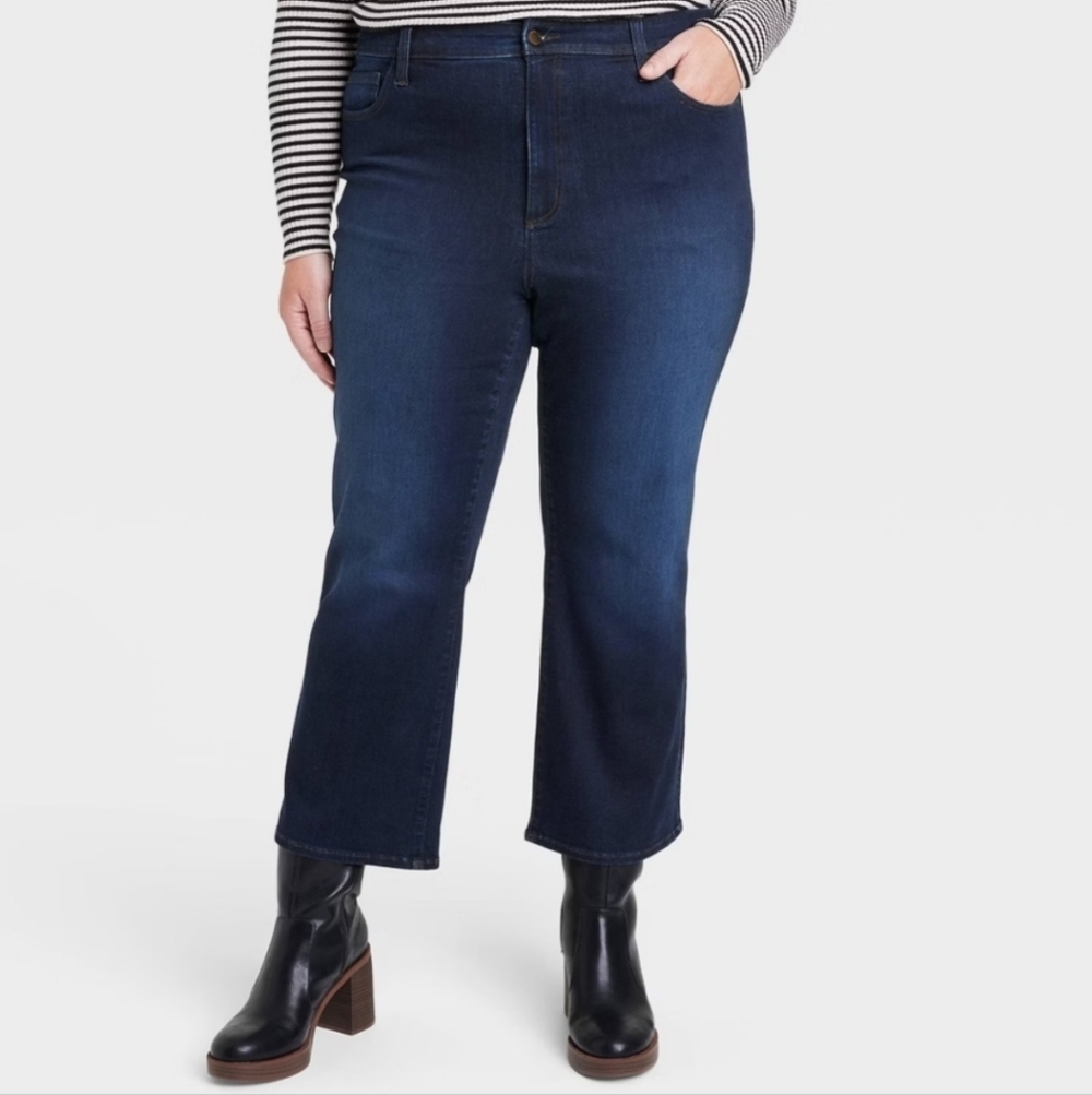 Universal Thread High Rise Ankle Bootcut Pants - Size 17